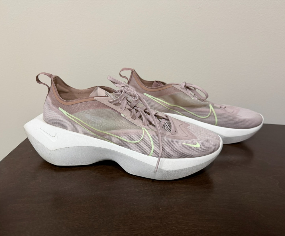 Nike Vista Lite Women's Sz 11 Fossil Stone Mesh Lace Up Low Top Athletic Shoes